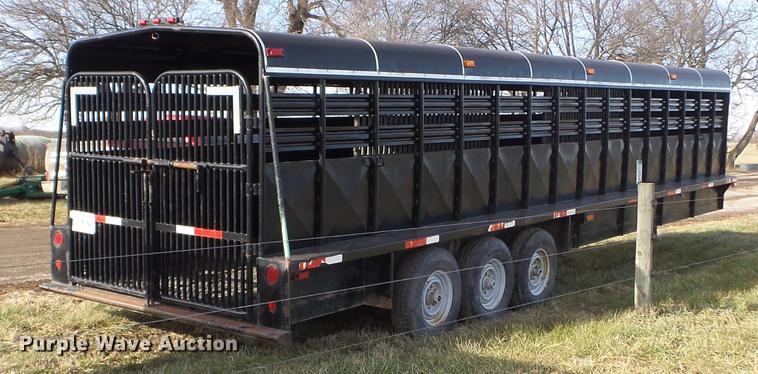 image for item EW9791 1998 Coose livestock trailer