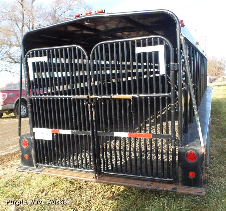 image for item EW9791 1998 Coose livestock trailer