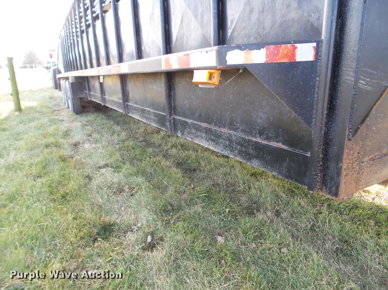image for item EW9791 1998 Coose livestock trailer