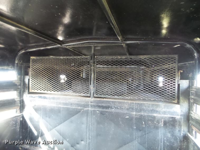 image for item EW9791 1998 Coose livestock trailer