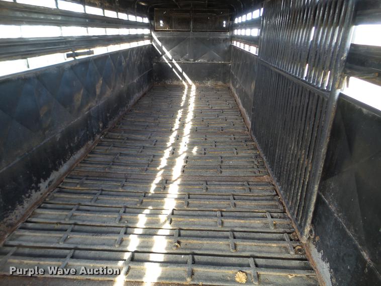 image for item EW9791 1998 Coose livestock trailer