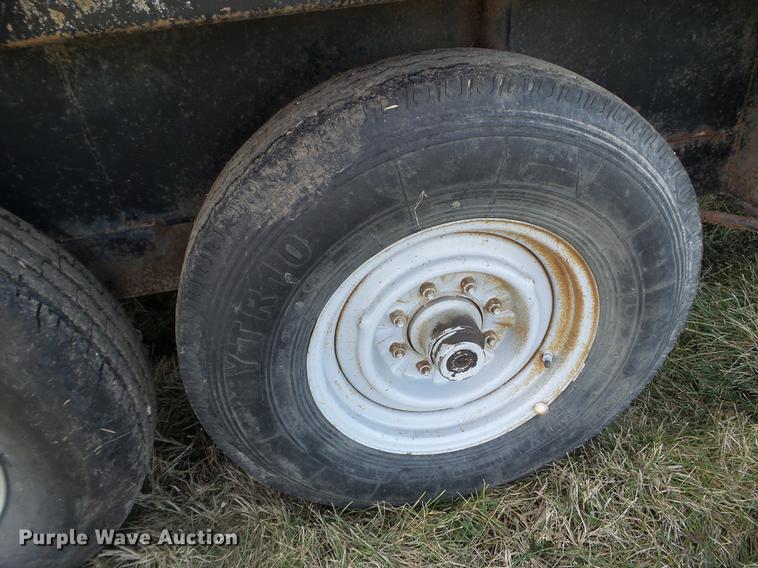 image for item EW9791 1998 Coose livestock trailer