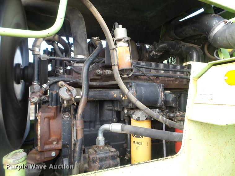 image for item EW9801 1983 Steiger Bearcat III ST225 4WD tractor