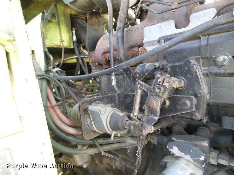 image for item EW9801 1983 Steiger Bearcat III ST225 4WD tractor