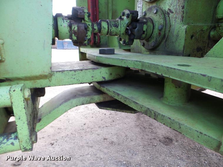 image for item EW9801 1983 Steiger Bearcat III ST225 4WD tractor