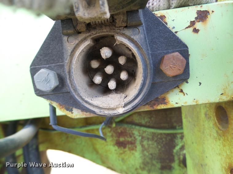 image for item EW9801 1983 Steiger Bearcat III ST225 4WD tractor