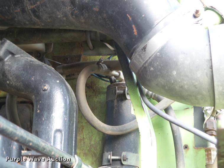 image for item EW9801 1983 Steiger Bearcat III ST225 4WD tractor