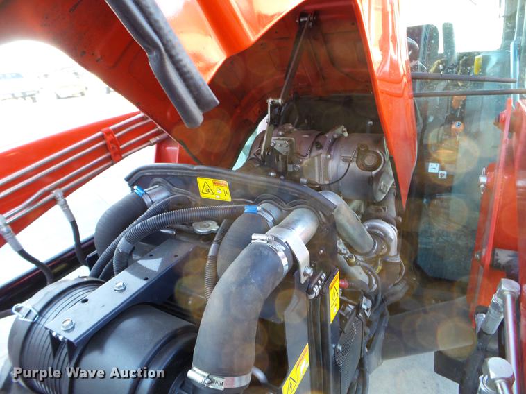 image for item EW9820 2013 Massey-Ferguson 1759 MFWD tractor