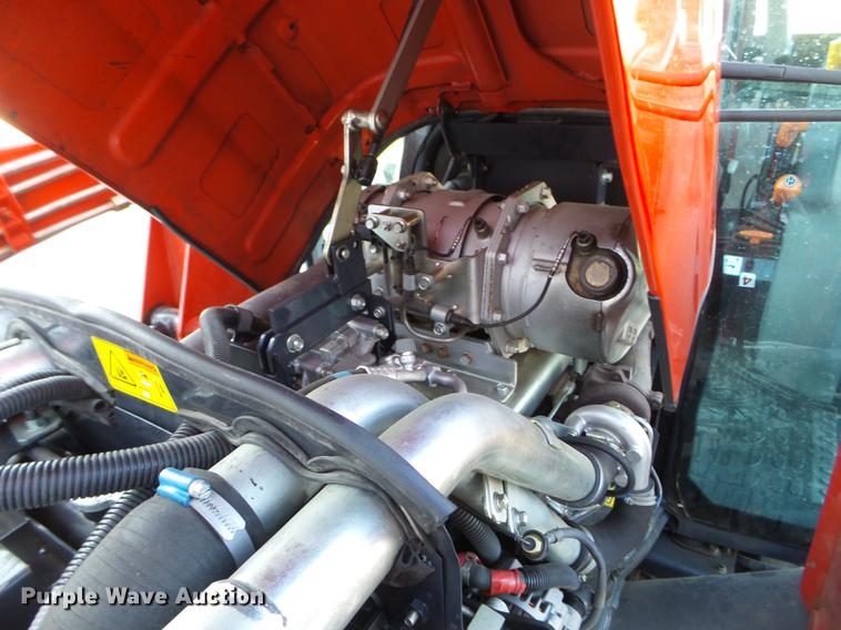 image for item EW9820 2013 Massey-Ferguson 1759 MFWD tractor