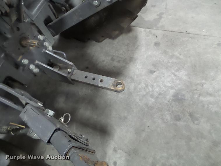 image for item EW9820 2013 Massey-Ferguson 1759 MFWD tractor