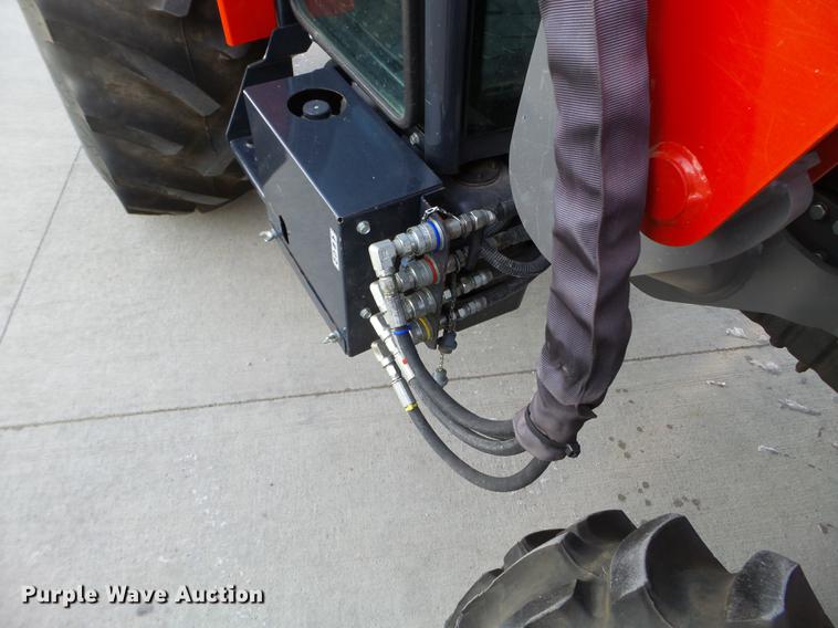 image for item EW9820 2013 Massey-Ferguson 1759 MFWD tractor