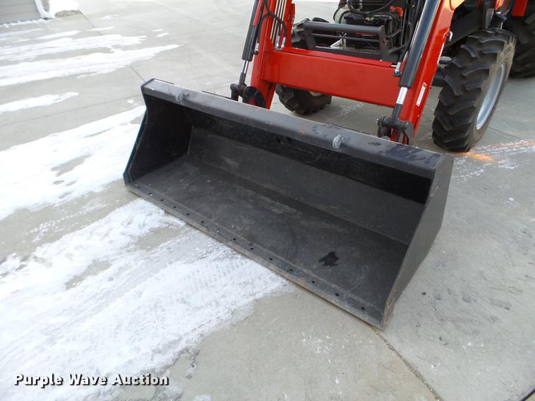 image for item EW9820 2013 Massey-Ferguson 1759 MFWD tractor