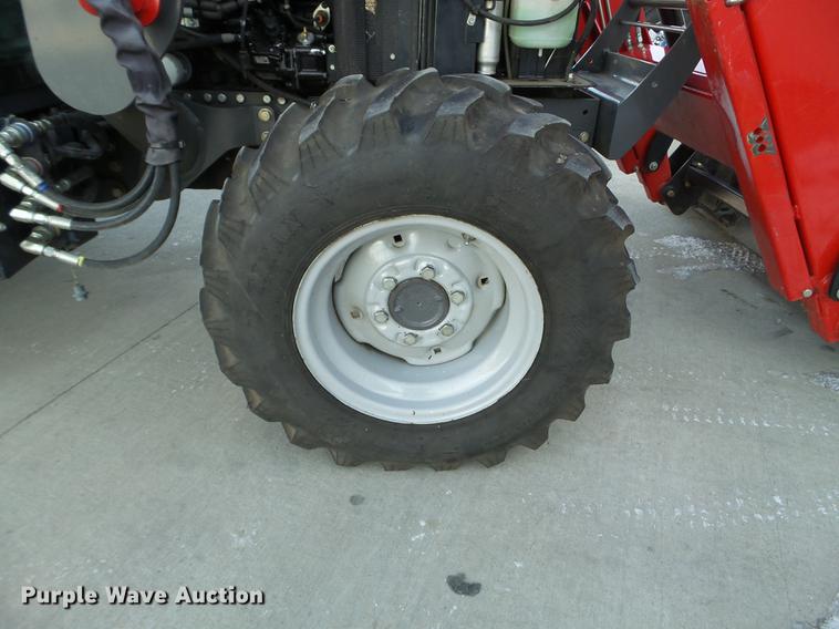 image for item EW9820 2013 Massey-Ferguson 1759 MFWD tractor