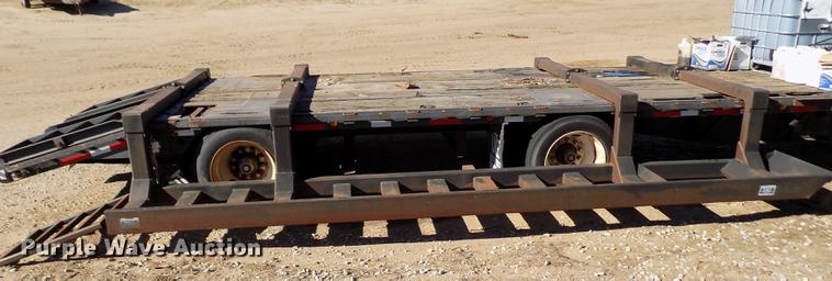 image for item FE9266 Chuck Henry sprayer cradle