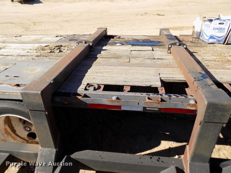 image for item FE9266 Chuck Henry sprayer cradle