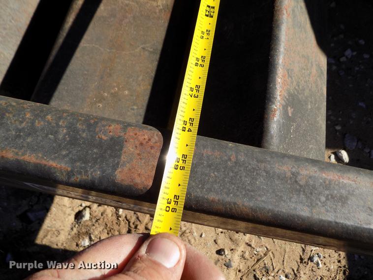 image for item FE9266 Chuck Henry sprayer cradle