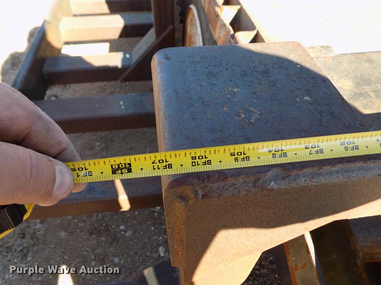 image for item FE9266 Chuck Henry sprayer cradle