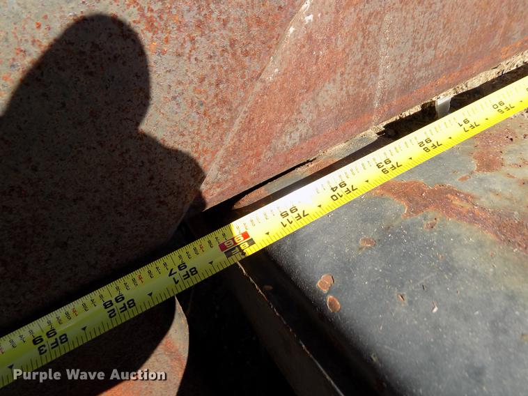 image for item FE9266 Chuck Henry sprayer cradle