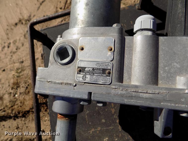 image for item FE9267 (2) fuel tanks