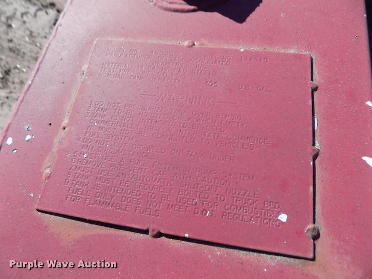 image for item FE9267 (2) fuel tanks