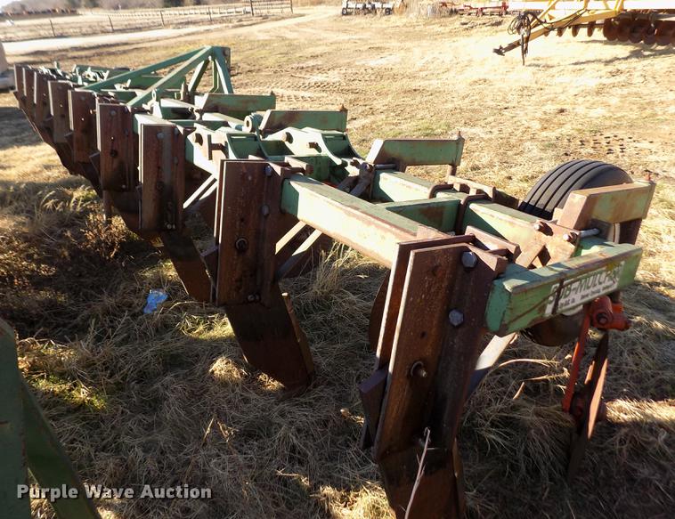 image for item FE9270 BC Sub-Mulcher in-line ripper