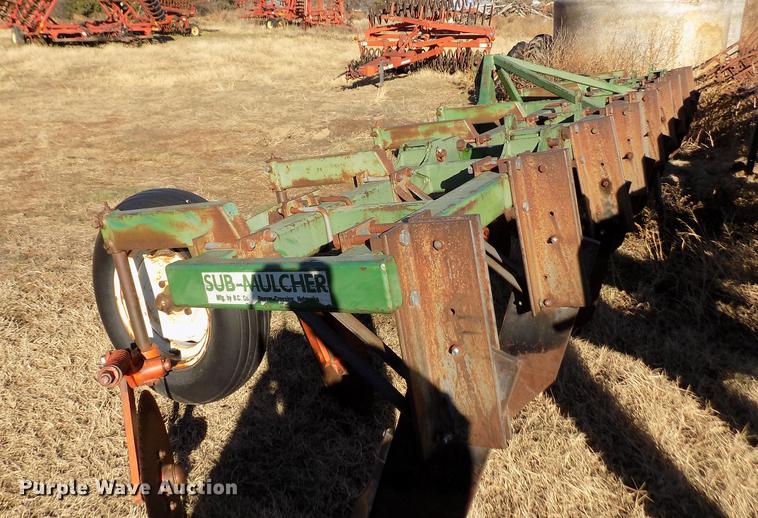 image for item FE9270 BC Sub-Mulcher in-line ripper