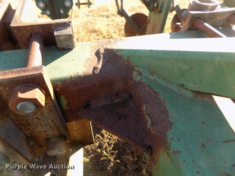 image for item FE9270 BC Sub-Mulcher in-line ripper