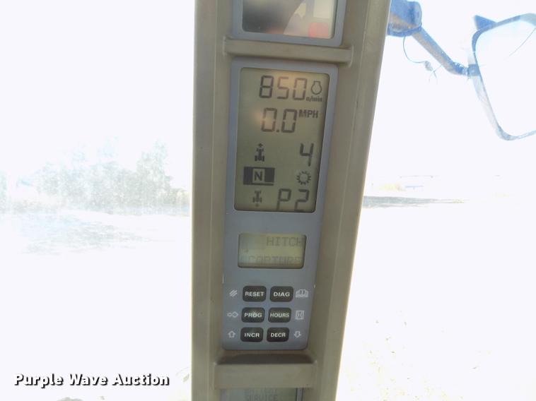 image for item FE9271 2001 Case IH MX270 Magnum MFWD tractor