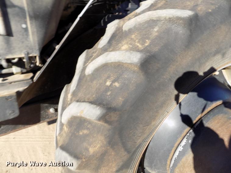 image for item FE9271 2001 Case IH MX270 Magnum MFWD tractor