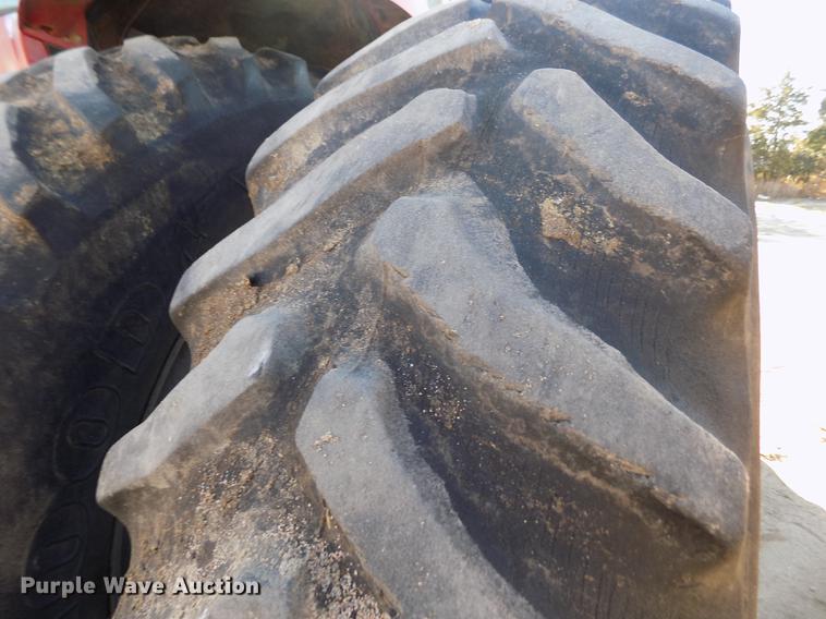 image for item FE9271 2001 Case IH MX270 Magnum MFWD tractor