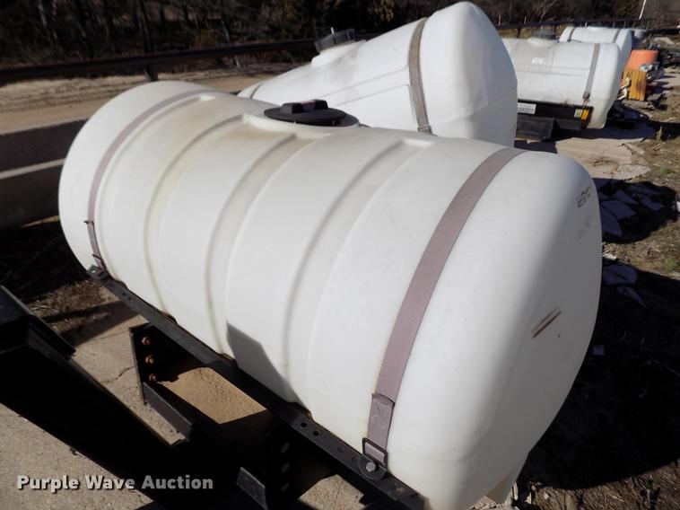 image for item FE9273 (4) Agri-Products saddle tanks