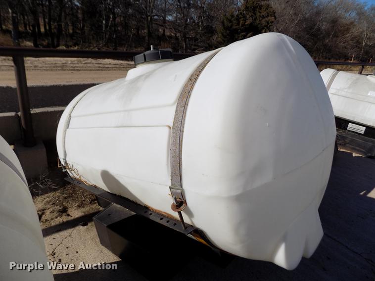 image for item FE9273 (4) Agri-Products saddle tanks