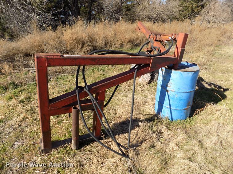 image for item FE9276 (2) feed bunk sweeps