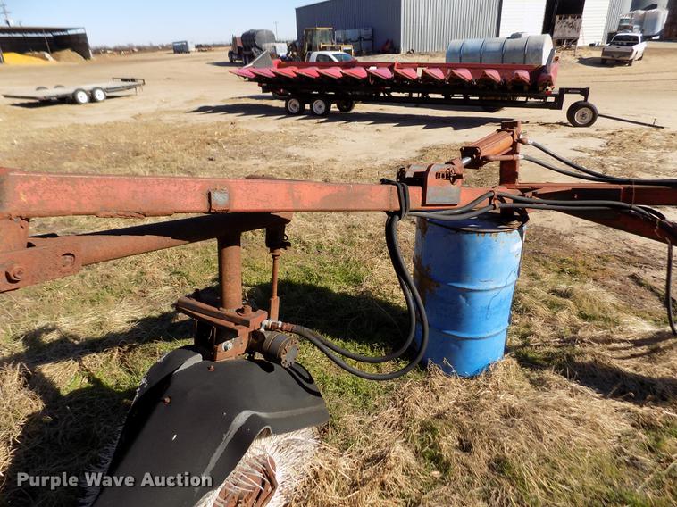 image for item FE9276 (2) feed bunk sweeps