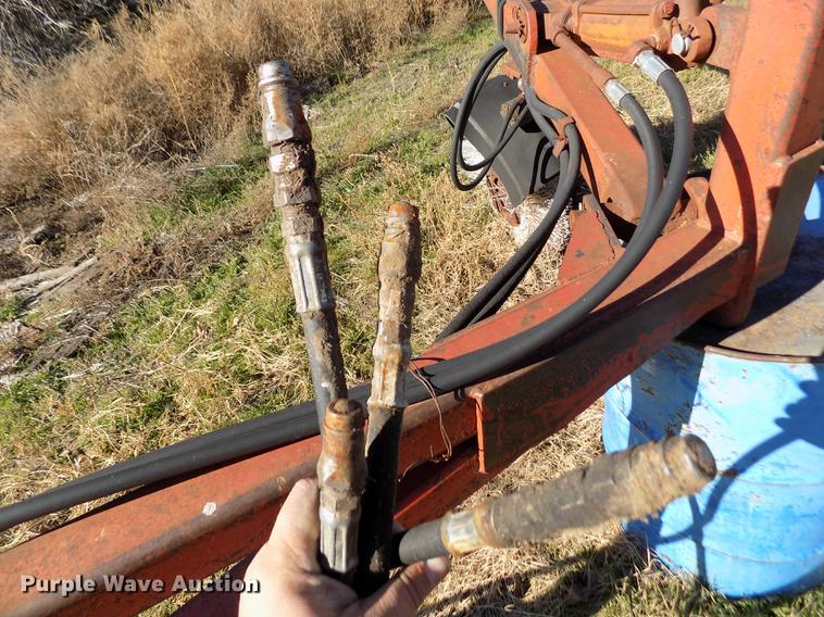 image for item FE9276 (2) feed bunk sweeps