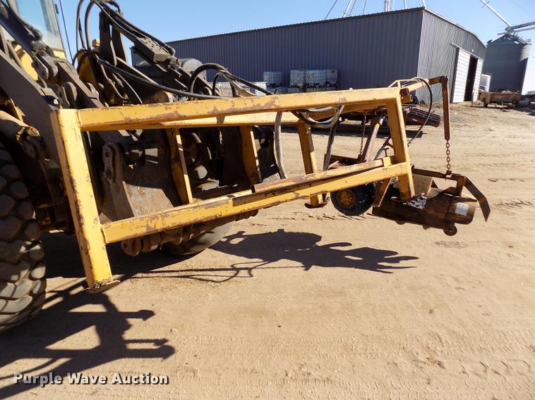 image for item FE9276 (2) feed bunk sweeps