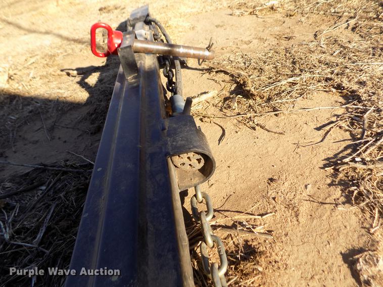 image for item FE9277 2013 MacDon FD75D draper flex head