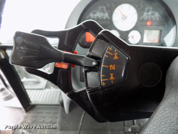 image for item FE9278 2004 Challenger MT655B MFWD tractor