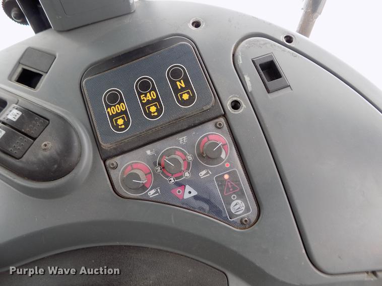 image for item FE9278 2004 Challenger MT655B MFWD tractor