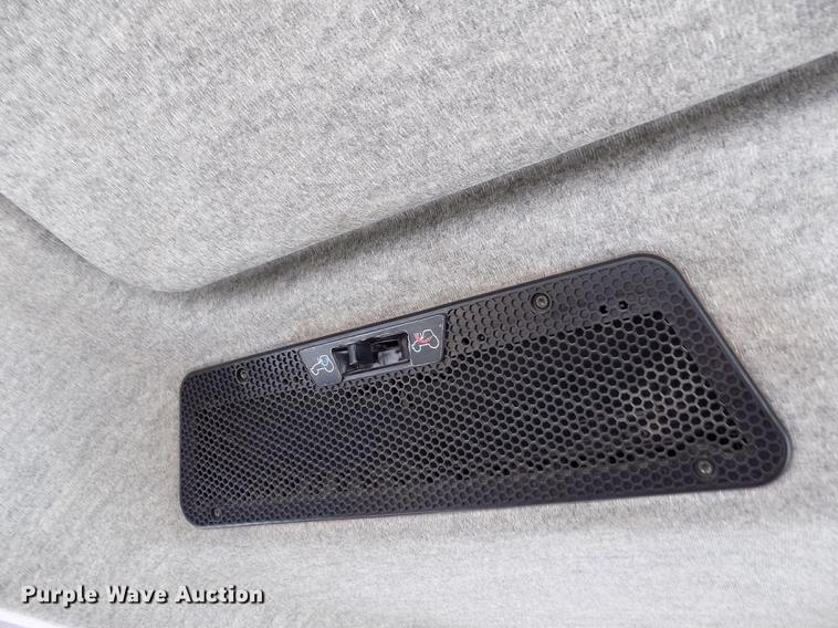 image for item FE9278 2004 Challenger MT655B MFWD tractor