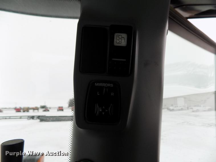 image for item FE9278 2004 Challenger MT655B MFWD tractor