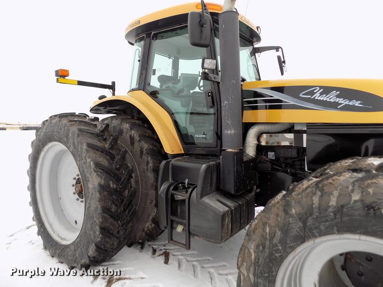 image for item FE9278 2004 Challenger MT655B MFWD tractor