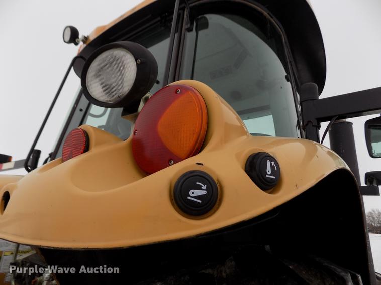 image for item FE9278 2004 Challenger MT655B MFWD tractor