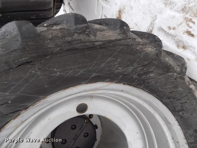 image for item FE9278 2004 Challenger MT655B MFWD tractor