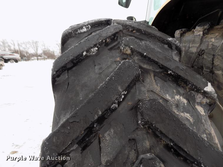 image for item FE9278 2004 Challenger MT655B MFWD tractor