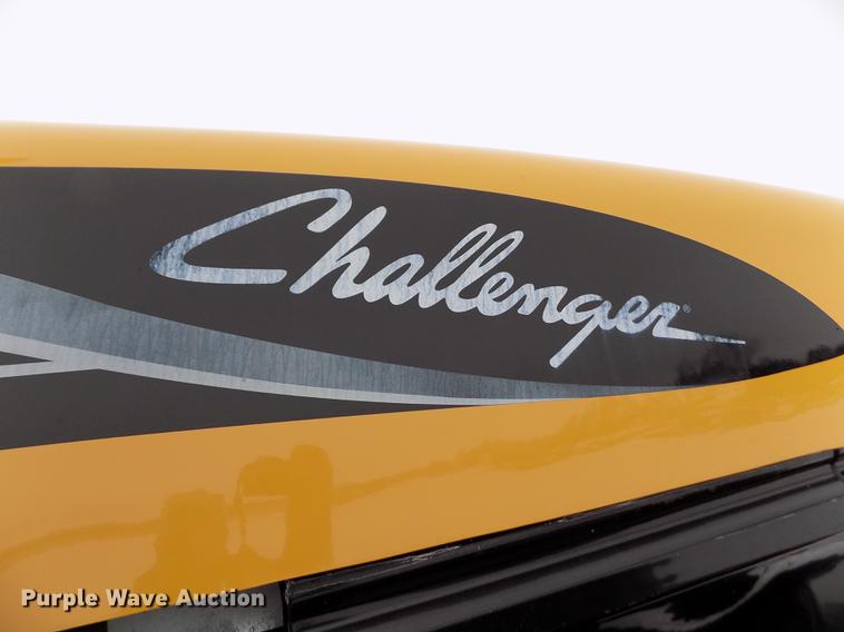 image for item FE9278 2004 Challenger MT655B MFWD tractor