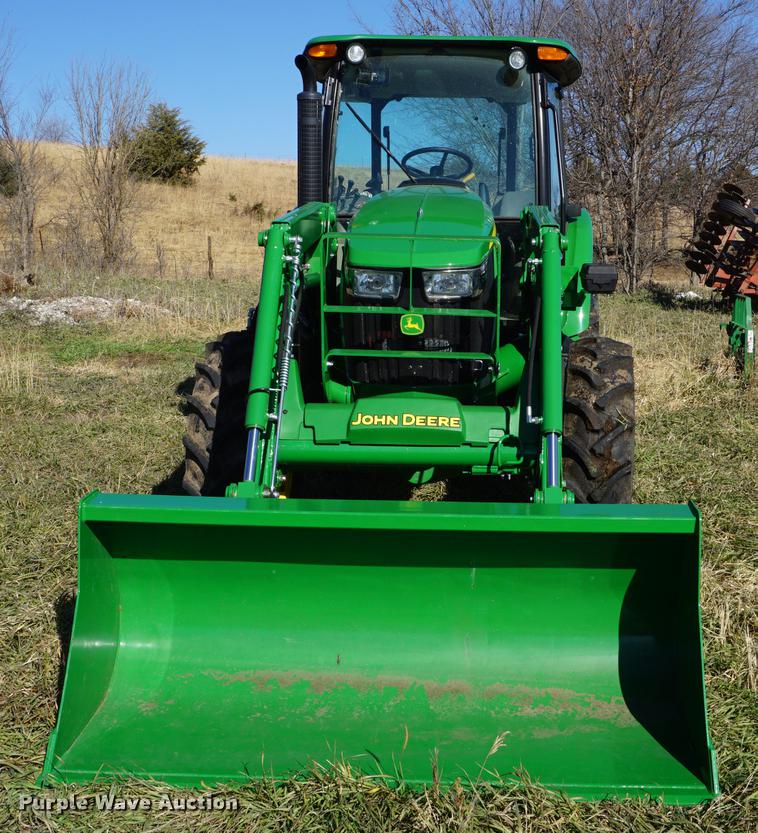 image for item G1407 2016 John Deere 5100E MFWD tractor