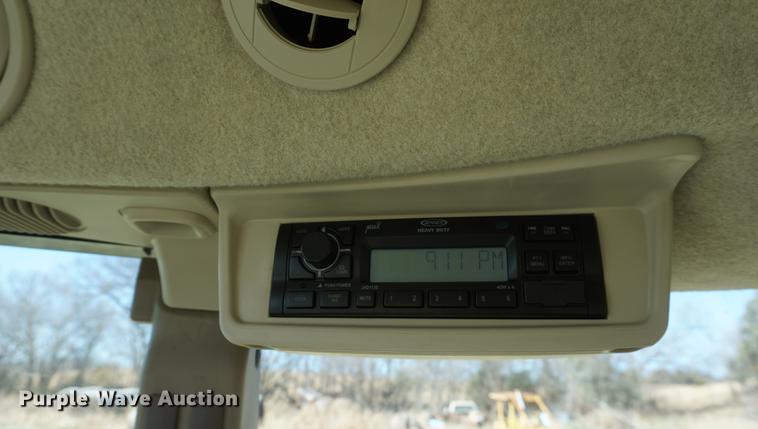 image for item G1407 2016 John Deere 5100E MFWD tractor