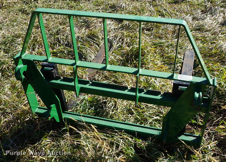 image for item G1407 2016 John Deere 5100E MFWD tractor