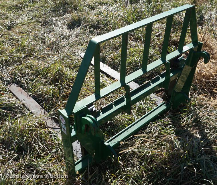 image for item G1407 2016 John Deere 5100E MFWD tractor